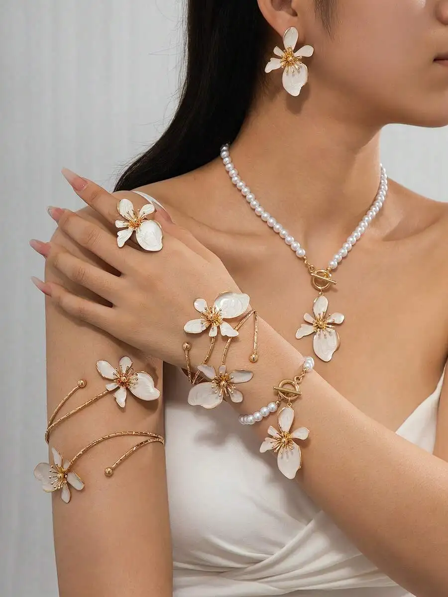 Body Jewelry Leg Chain - Floral Pearl Necklace Earring Ring Arm